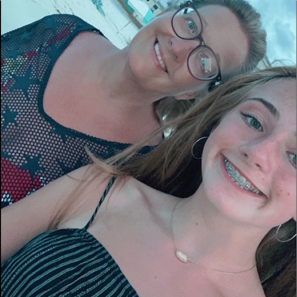 Meet your Posher, Julia - Picture 4 of 16